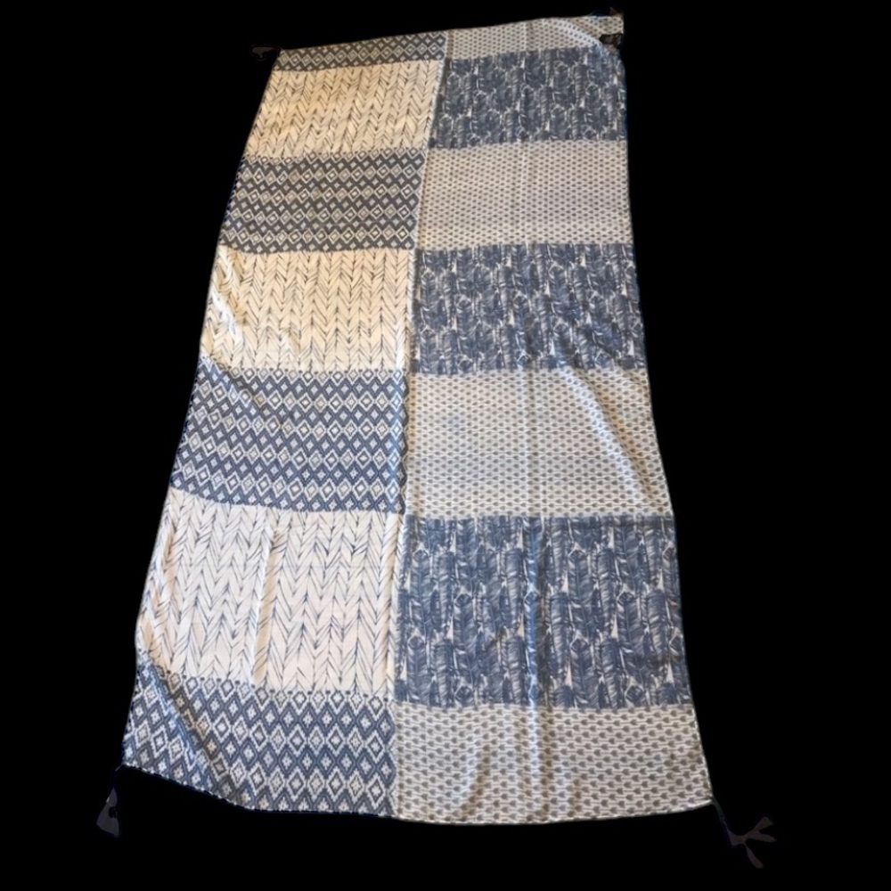 Oversized new cotton Marcus Adler scarf